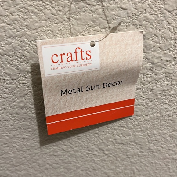 2pcs Galvanized Metal Sun Décor Style Wall Mounted Art Crafts 10” Diameter, New - Picture 4 of 6